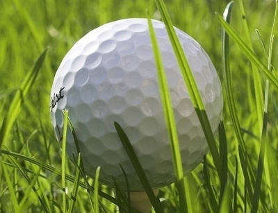 为什么高尔夫球的表面凹凸不平