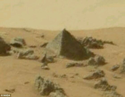 火星上的金字塔之谜