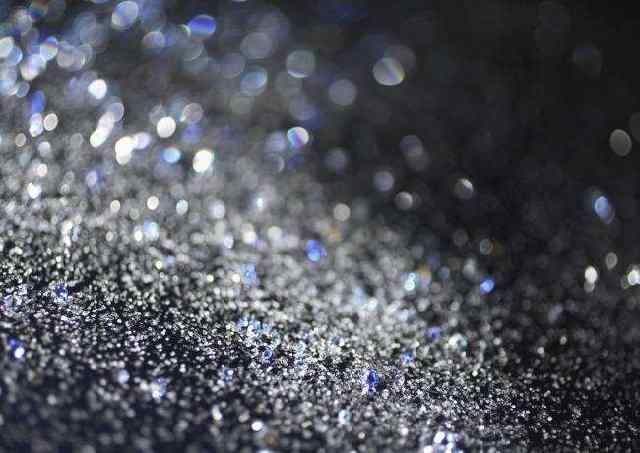 海王星和天王星内部存在钻石雨