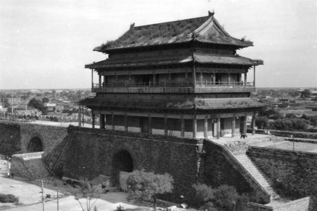 北京城老照片：1956年的街头巷尾城市生活