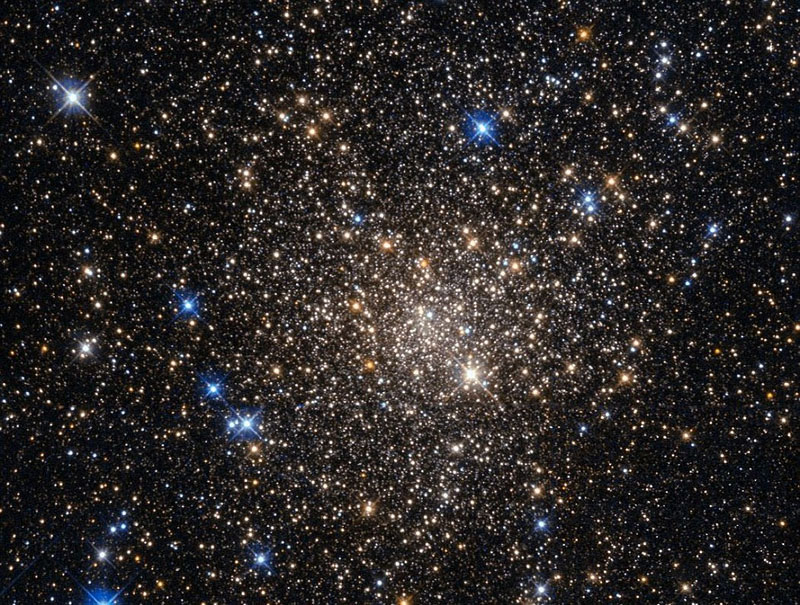 哈勃望远镜拍摄的最美星空 美到窒息