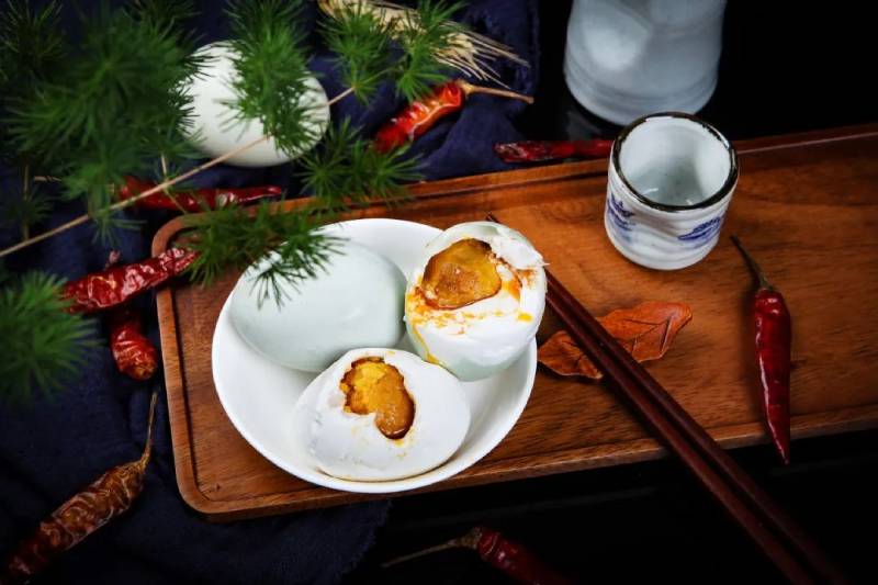 为什么大都是咸鸭蛋 很少有咸鸡蛋